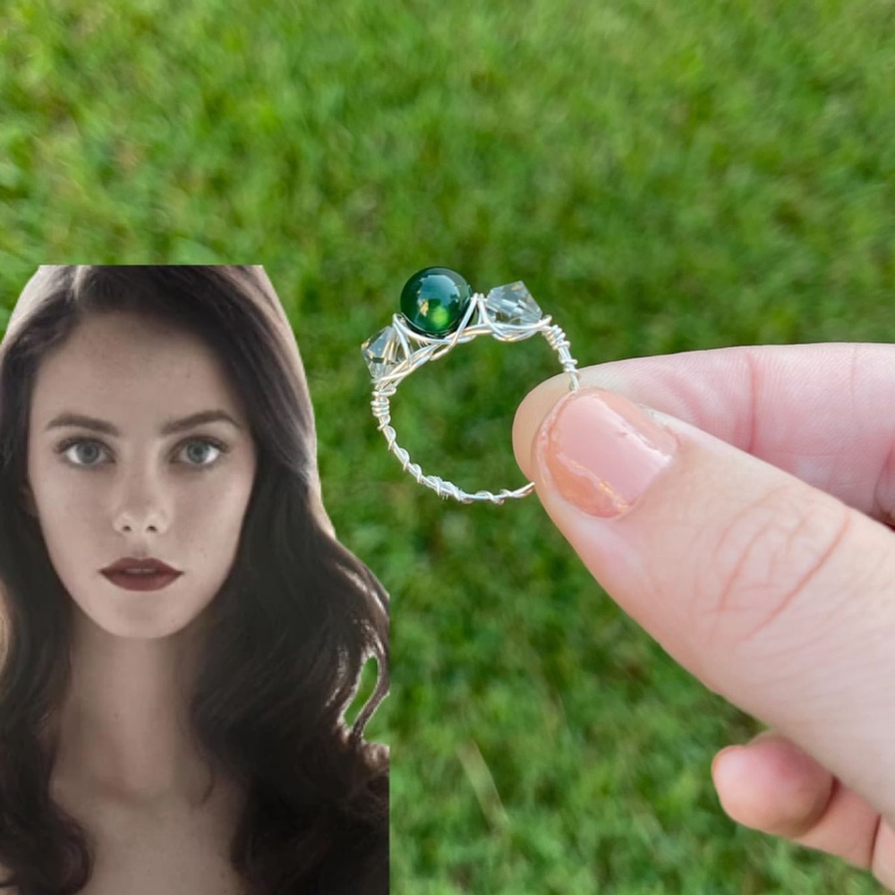 Astoria Greengrass inspired ring